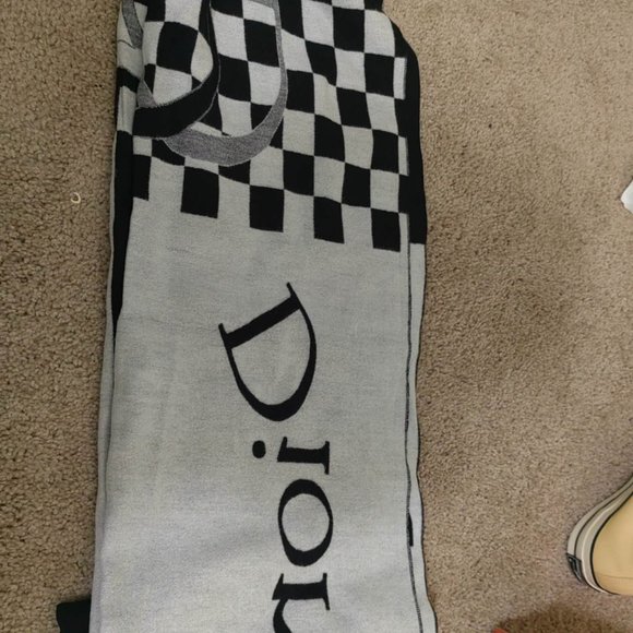 Dior Scarf 100% SILK Seta Seide Soie - Picture 2 of 5